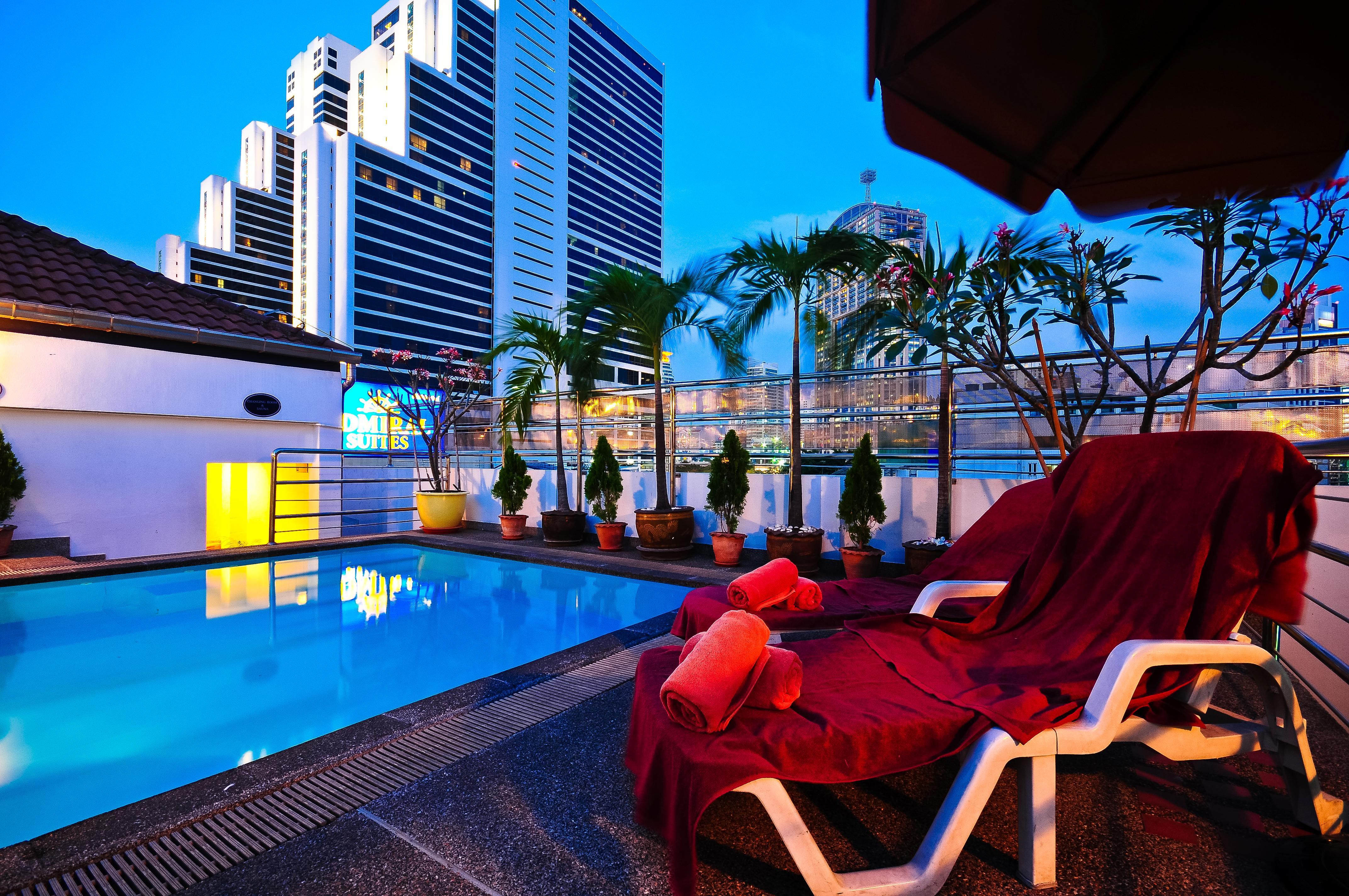 Admiral Suites Bangkok Eksteriør bilde