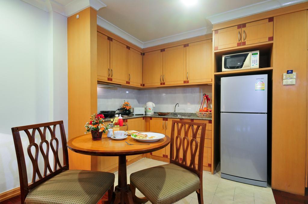 Admiral Suites Bangkok Eksteriør bilde