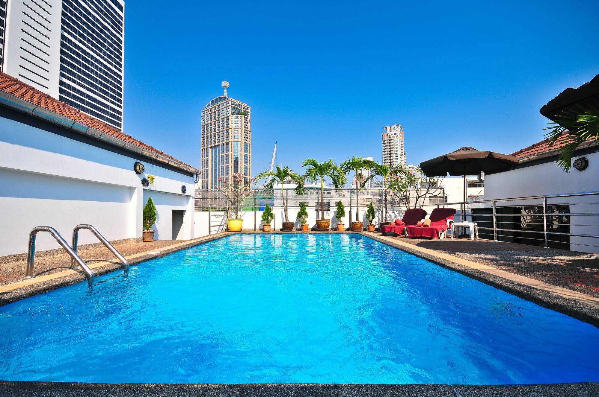 Admiral Suites Bangkok Eksteriør bilde